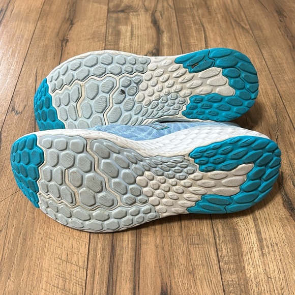 Women’s New Balance Fresh Foam Shoes - Picture 4 of 4